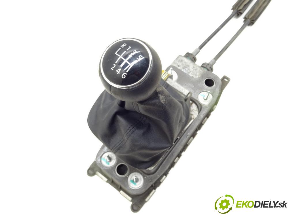 VW GOLF VI Variant (AJ5) 2009 - 2014    2.0 TDI 103 kW [140 KM] olej napędowy 2009 - 2013  Kulisa 1K0711049CD (Rýchlostné páky / kulisy)