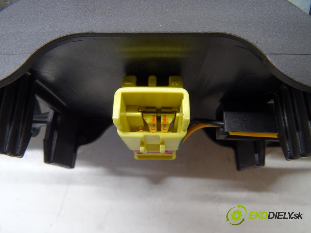 VW GOLF VI Variant (AJ5) 2009 - 2014    2.0 TDI 103 kW [140 KM] olej napędowy 2009 - 2013  AirBag spolujazdca  (Airbagy)