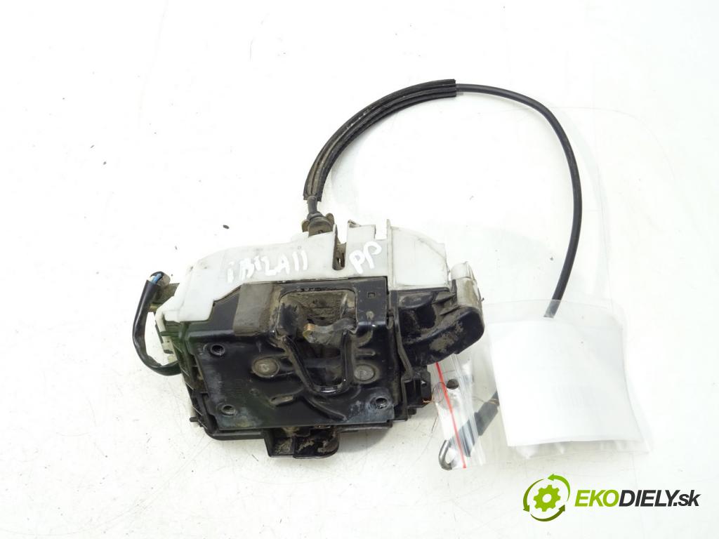 SEAT IBIZA II (6K1) 1993 - 2002    ---  zámok přední část pravý 6K4837016D