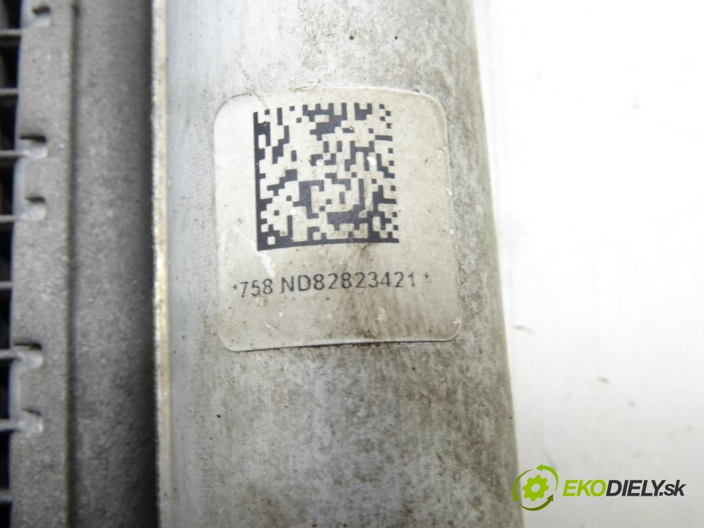 VW PASSAT B8 Variant (3G5, CB5) 2014 - 2022    2.0 TDI 4motion 176 kW [240 KM] olej napędowy 2014  Chladič klimatizácie  (Chladiče klimatizácie)