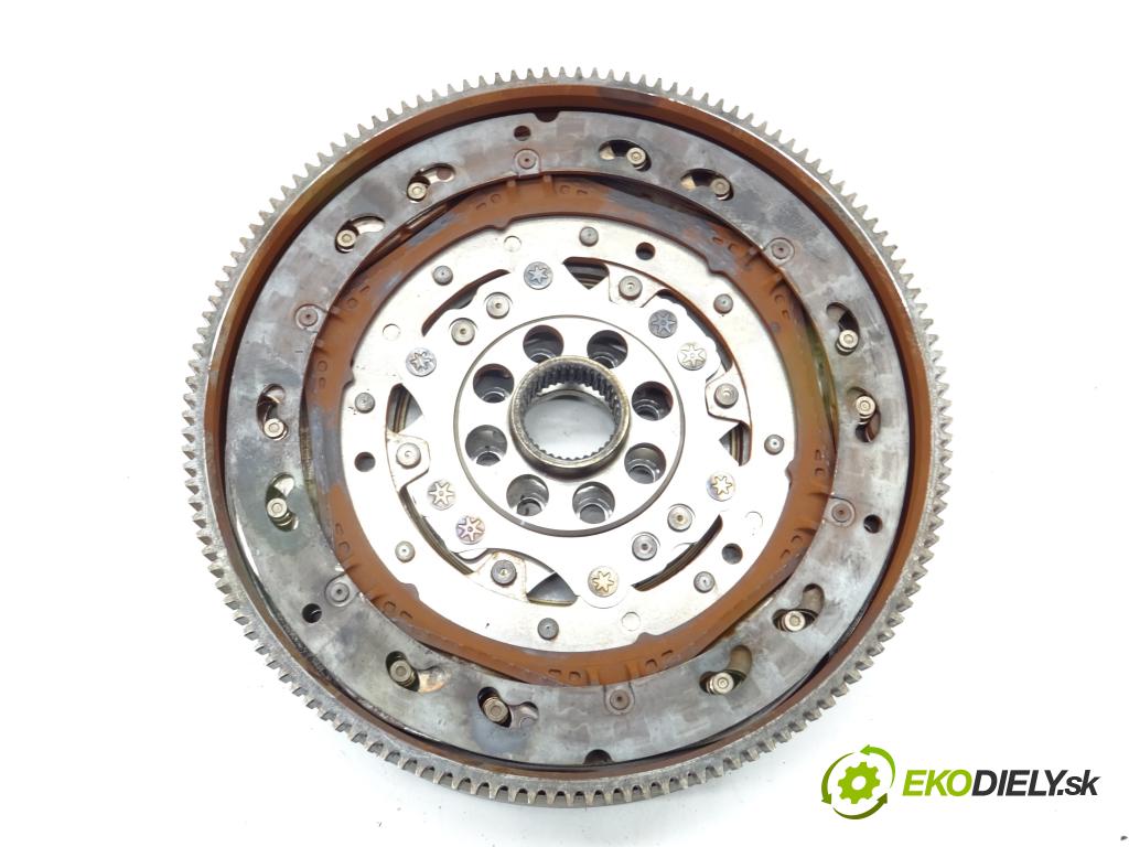 VW PASSAT B8 Variant (3G5, CB5) 2014 - 2022    2.0 TDI 4motion 176 kW [240 KM] olej napędowy 2014  Spojková sada (bez ložiska) komplet  (Kompletné sady (bez ložiska))