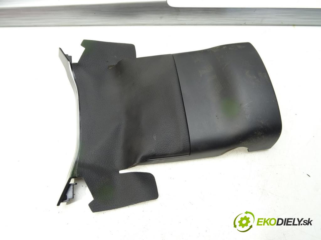 SKODA SUPERB III Kombi (3V5) 2015 - 2022    2.0 TDI 110 kW [150 KM] olej napędowy 2015 - 2022  lišty kryt interiéru 3V1858418E 3V1858415