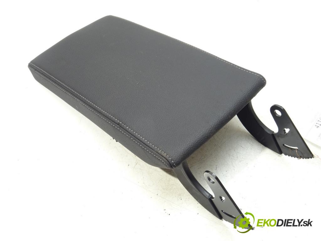 SKODA SUPERB III Kombi (3V5) 2015 - 2022    2.0 TDI 110 kW [150 KM] olej napędowy 2015 - 2022  Lakťová opierka  (Lakťové opierky)