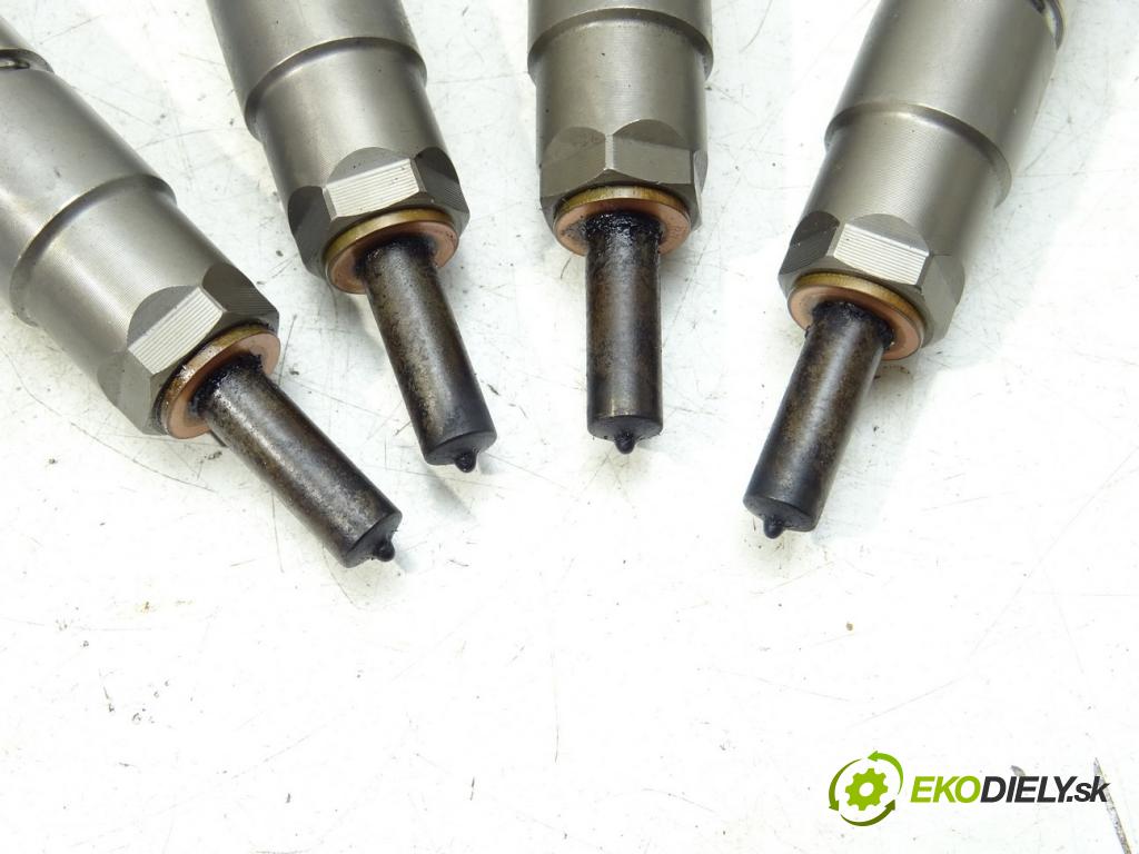 SKODA SUPERB III Kombi (3V5) 2015 - 2022    2.0 TDI 110 kW [150 KM] olej napędowy 2015 - 2022  vstřikovací ventily 0445110835 05L130277E