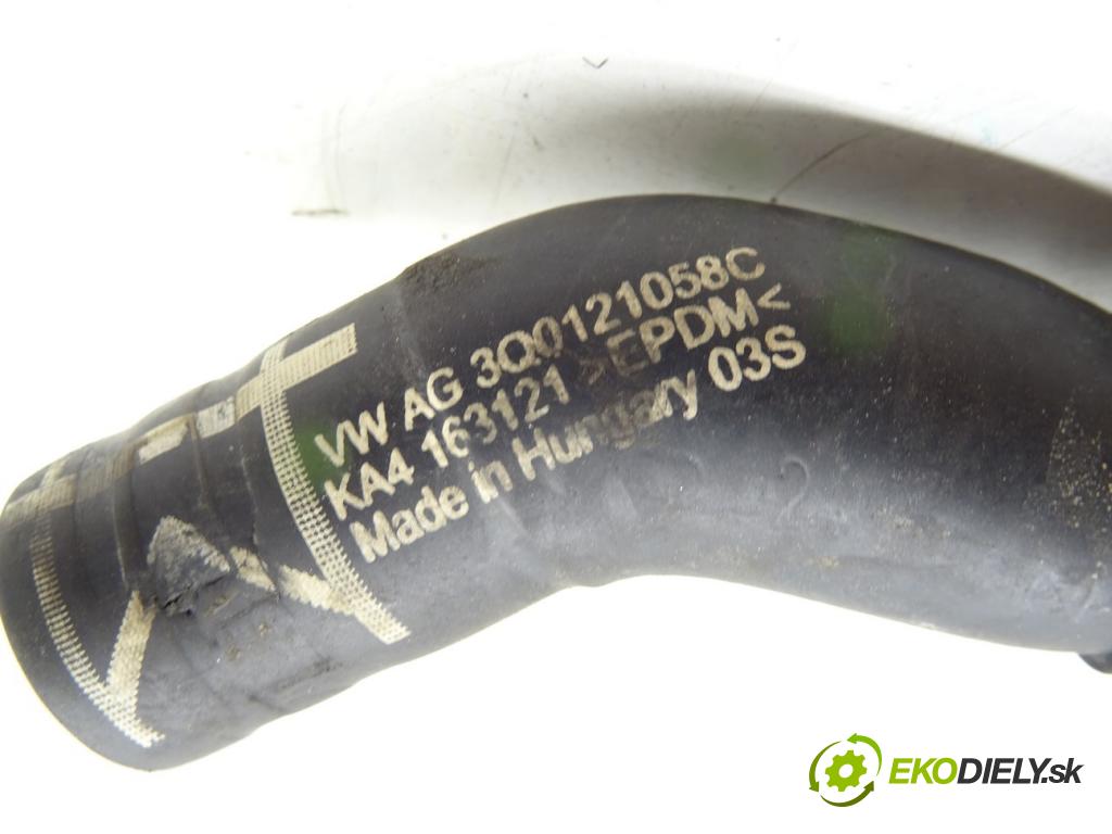 SKODA SUPERB III Kombi (3V5) 2015 - 2022    2.0 TDI 110 kW [150 KM] olej napędowy 2015 - 2022  Rúrka hadica vody 3Q0121058C