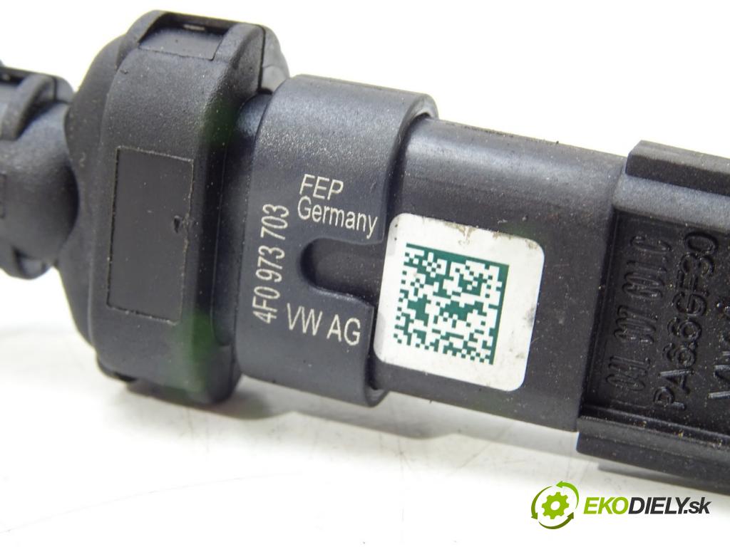 SKODA SUPERB III Kombi (3V5) 2015 - 2022    2.0 TDI 110 kW [150 KM] olej napędowy 2015 - 2022  snímač pozice vačkového hřídele 04L907601C (Snímače polohy kliky, vačky)