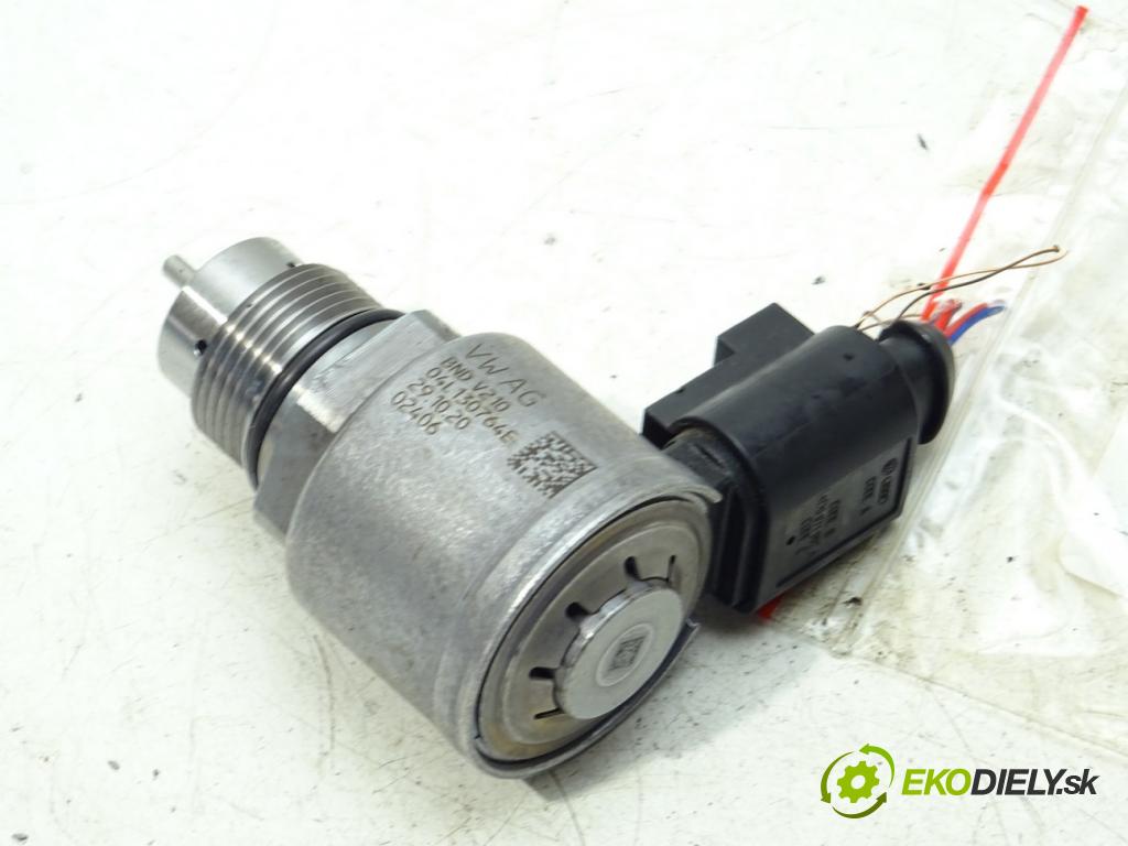 SKODA SUPERB III Kombi (3V5) 2015 - 2022    2.0 TDI 110 kW [150 KM] olej napędowy 2015 - 2022  Regulátor tlaku paliva 04L130764E (Ostatné)