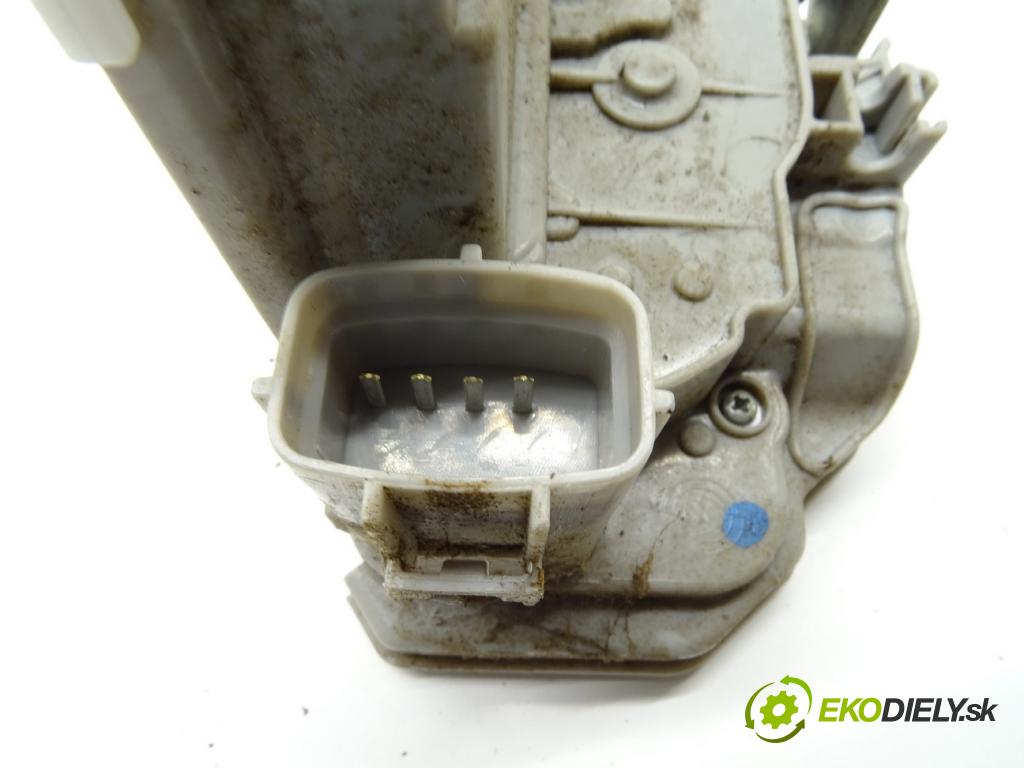 LANCIA DELTA III (844_) 2008 - 2014    1.6 D Multijet (844.AXF11, 844.AXF1A) 85 kW [116 K  zámok zadní část pravý 0