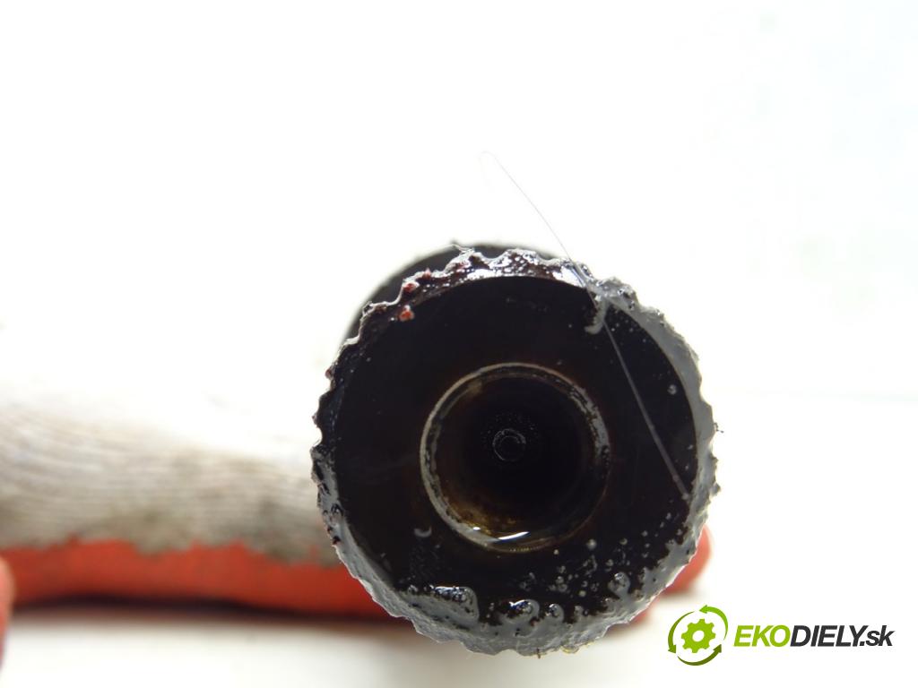 FORD C-MAX II (DXA/CB7, DXA/CEU) 2010 - 2019    1.6 Ti 77 kW [105 KM] benzyna 2010 - 2019  Poloos pravá  (Poloosy)