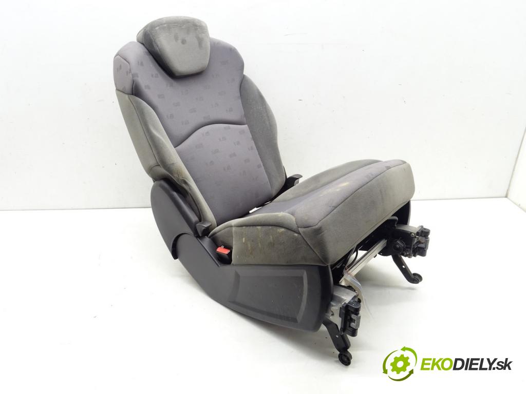 PEUGEOT 807 (EB_) 2002 - 2022    2.2 HDi 94 kW [128 KM] olej napędowy 2002 - 2022  Sedadlo zadný  (Sedačky, sedadlá)