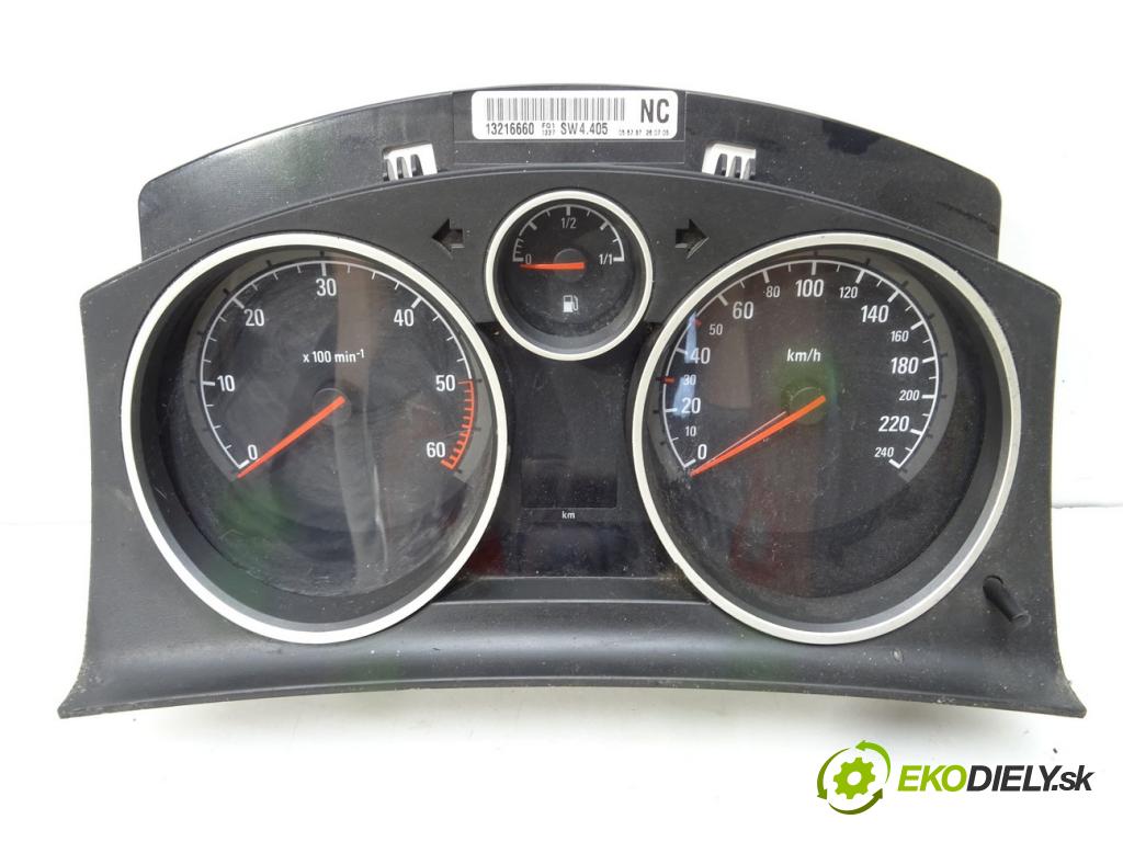 OPEL ZAFIRA / ZAFIRA FAMILY B (A05) 2005 - 2019    1.9 CDTI (M75) 110 kW [150 KM] olej napędowy 2005   Prístrojovka 13216660 (Prístrojové dosky, displeje)