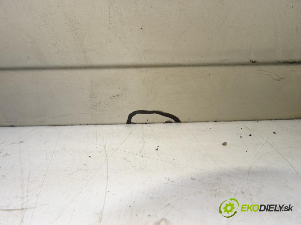 ALFA ROMEO 156 (932_) 1997 - 2005    1.9 JTD 16V (932AXE00) 103 kW [140 KM] olej napędo  zadní část kapota  (Zadní kapoty)