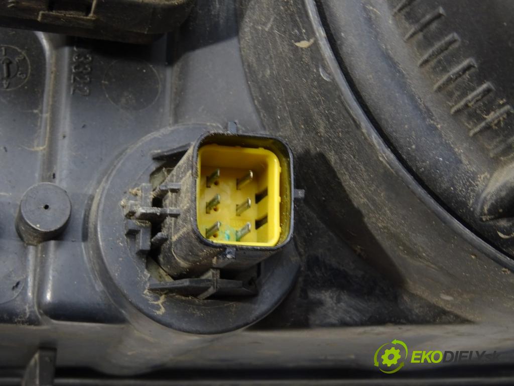 LAND ROVER FREELANDER I (L314) 1998 - 2006    1.8 i 16V 4x4 88 kW [120 KM] benzyna 1998 - 2000  Svetlomet pravy  (Pravé)