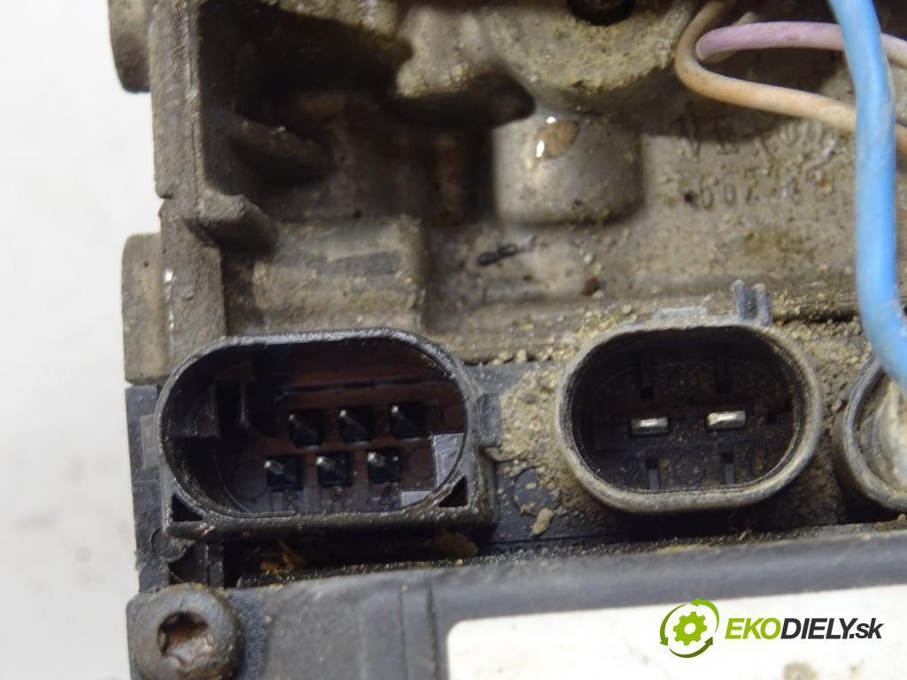 OPEL MERIVA A nadwozie wielkoprzestrzenne (MPV) (X03) 2003 - 2010    1.7 CDTI (E75) 74 kW [100 KM] olej napędowy 2003 -  Webasto 0 (Webasto ohřívače)