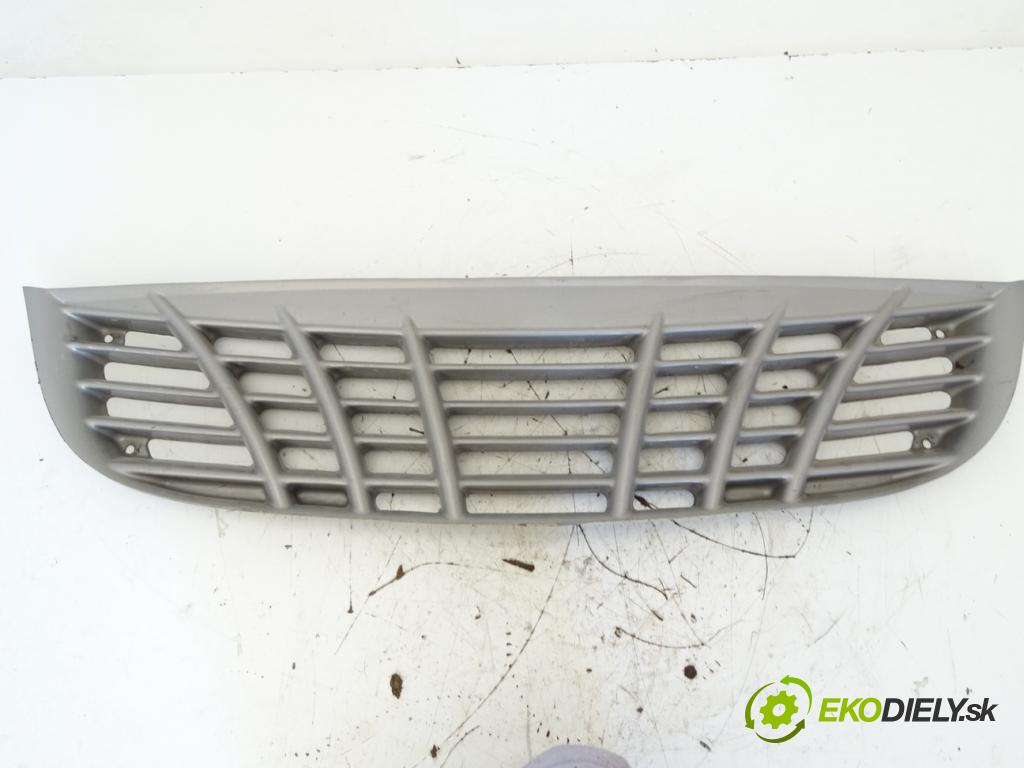 ISUZU TURQUOISE    4752cm³ 108KW (147KM) 2005  mřížka maska  (Mřížky (masky) chladičů)