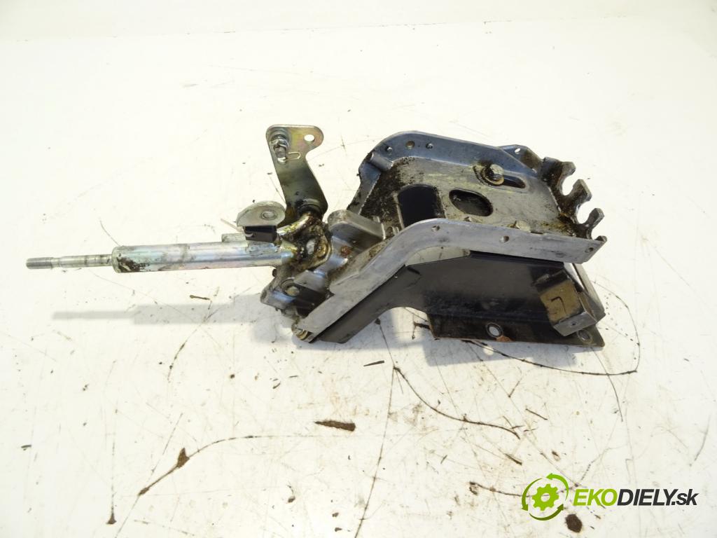 ISUZU TURQUOISE    4752cm³ 108KW (147KM) 2005  Kulisa  (Rýchlostné páky / kulisy)