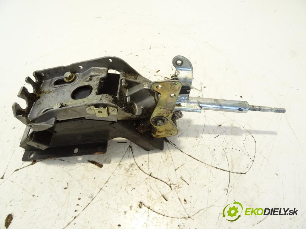 ISUZU TURQUOISE    4752cm³ 108KW (147KM) 2005  Kulisa  (Rýchlostné páky / kulisy)