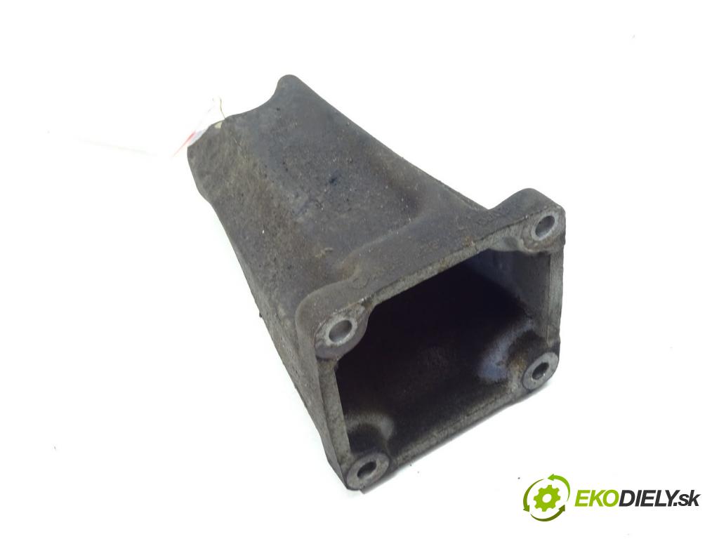 SSANGYONG ACTYON SPORTS I (QJ) 2005 - 2022    2.0 Xdi 4WD 104 kW [141 KM] olej napędowy 2007 - 2  Držiak Motor ľavá strana A6652231804 (Držiaky motora)