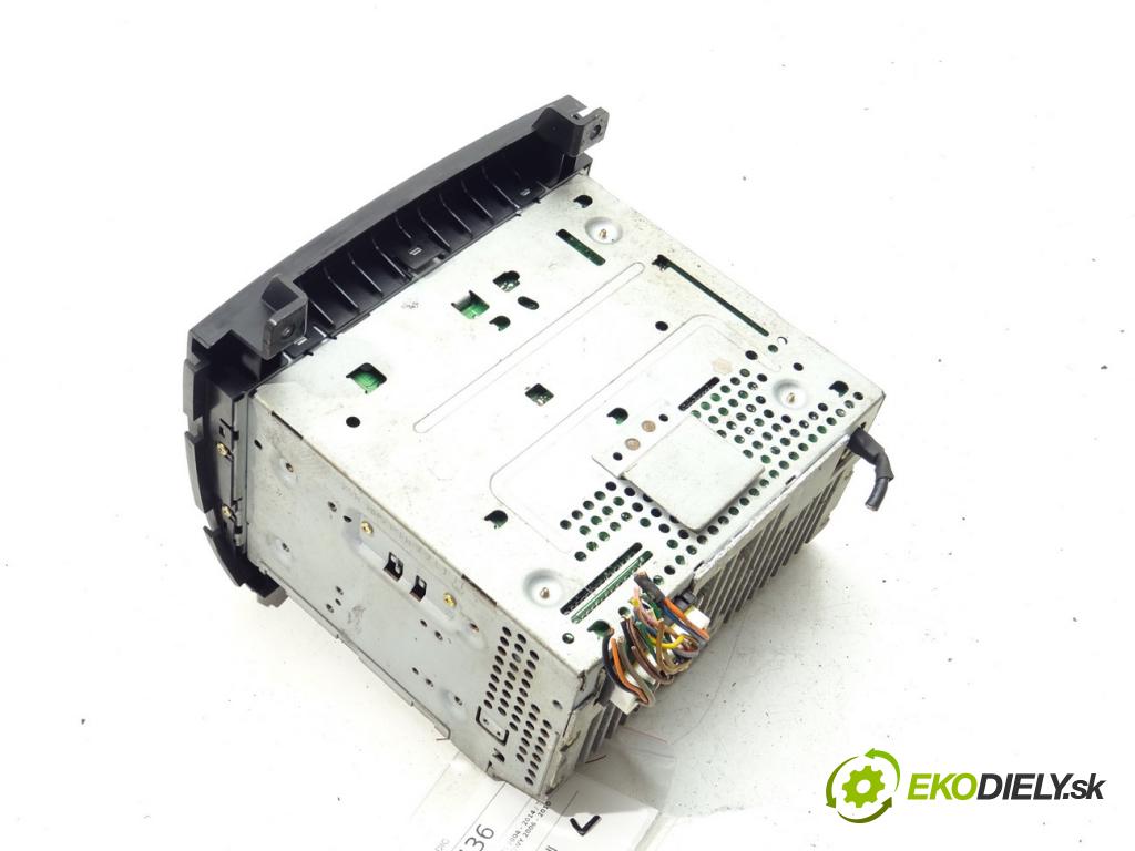 HYUNDAI SONATA V (NF) 2004 - 2014    2.0 CRDi 103 kW [140 KM] olej napędowy 2006 - 2010  RADIO 96160-3K000 (Audio zariadenia)