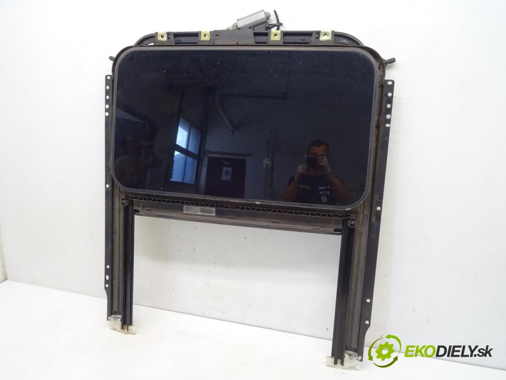 PORSCHE CAYENNE (9PA) 2002 - 2010    S 4.5 250 kW [340 KM] benzyna 2002 - 2007  strešné okno 8D0877255D (Sklá karosérie)