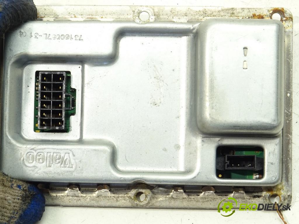 PORSCHE CAYENNE (9PA) 2002 - 2010    S 4.5 250 kW [340 KM] benzyna 2002 - 2007  Menič XENON 89032133 (Riadiace jednotky xenónu)