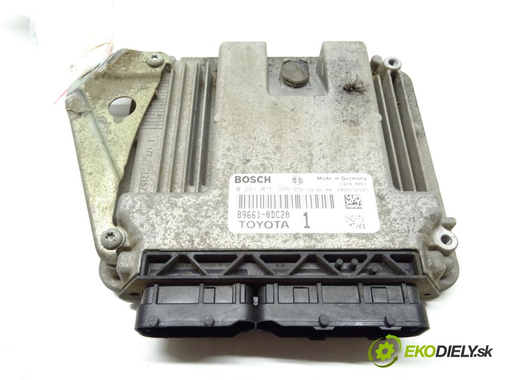 TOYOTA YARIS (_P9_) 2005 - 2014    1.4 D-4D (NLP90_) 66 kW [90 KM] olej napędowy 2005  riadiaca jednotka Motor 89661-0DC20 (Riadiace jednotky)