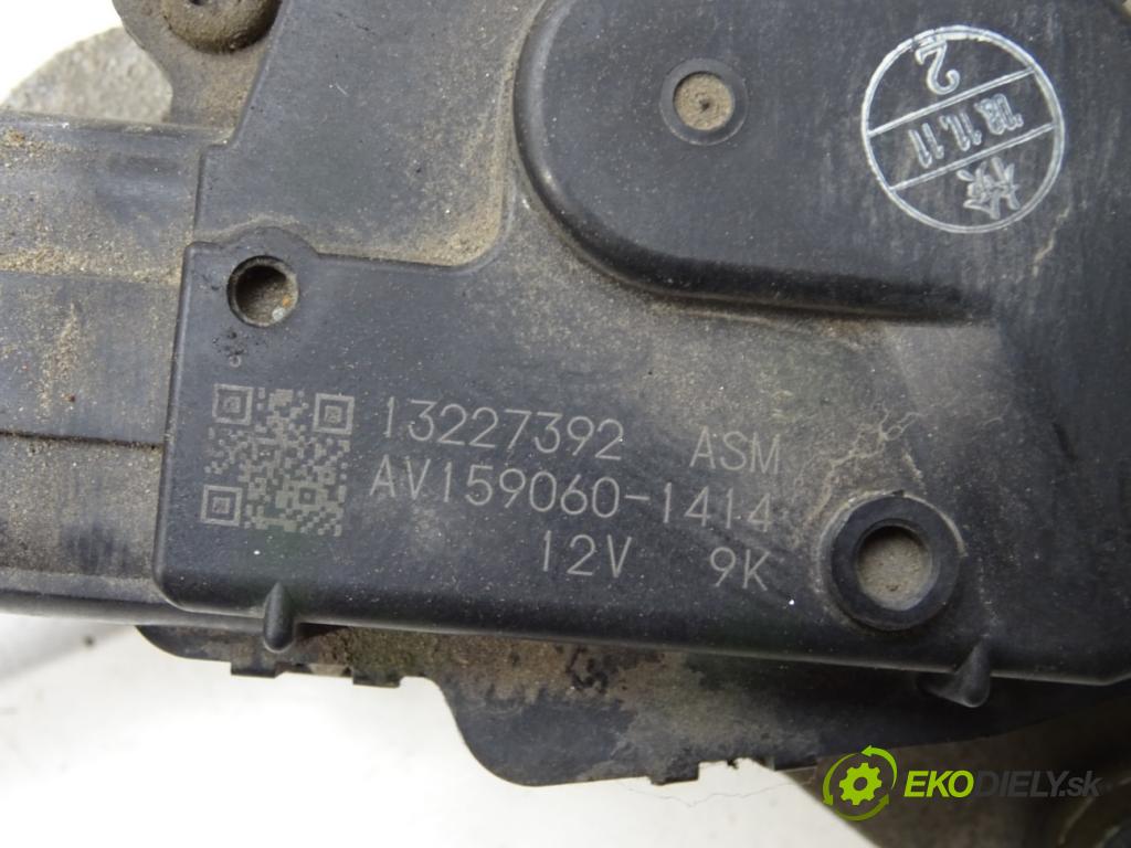 OPEL INSIGNIA A sedan (G09) 2008 - 2017    2.0 CDTI (69) 118 kW [160 KM] olej napędowy 2008 -  Mechanizmus stieračov predný  (Motorčeky stieračov predné)