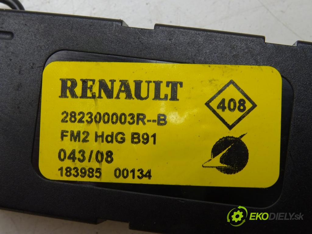 RENAULT LAGUNA III (BT0/1) 2007 - 2015    2.0 dCi GT (BT11, BT1E, BT1N) 131 kW [178 KM] olej  Zosilňovač Antenní: 282300003R (Zosilňovače)