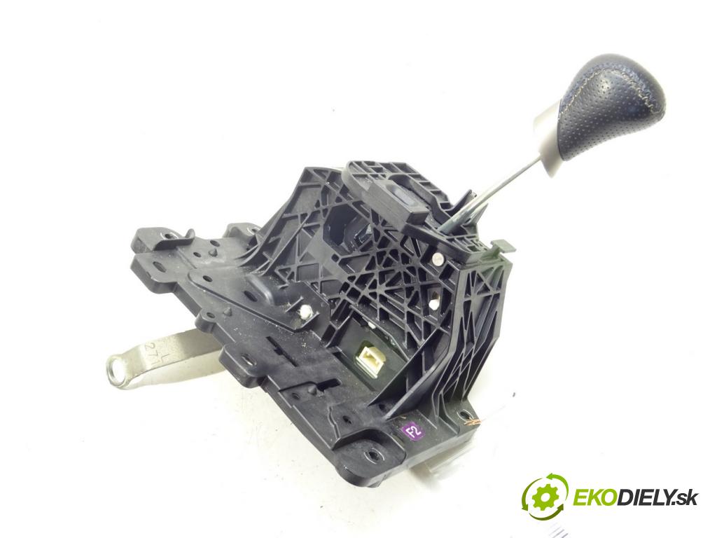 LEXUS RC (_C1_) 2014 - 2022    F (USC10_) 351 kW [477 KM] benzyna 2014 - 2022  Kulisa  (Rýchlostné páky / kulisy)