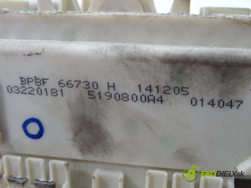 MAZDA 3 (BK) 2003 - 2009    1.6 DI Turbo 80 kW [109 KM] olej napędowy 2004 - 2  modul BSI BP8F66730H (Pojistkové skříňky)