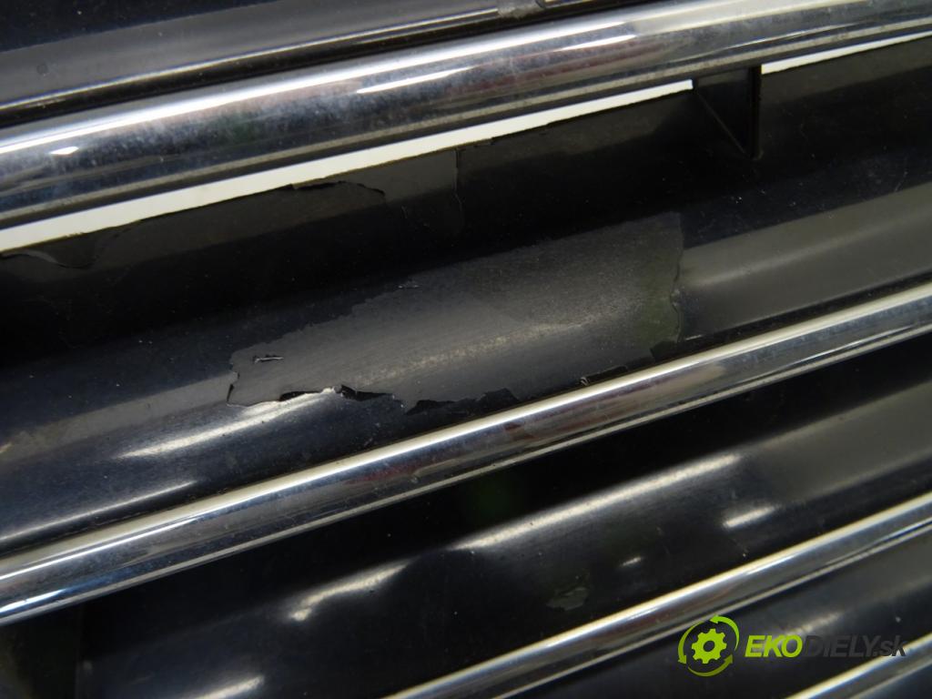 MERCEDES-BENZ CLK kabriolet (A208) 1998 - 2002    ---  mřížka maska  (Mřížky (masky) chladičů)