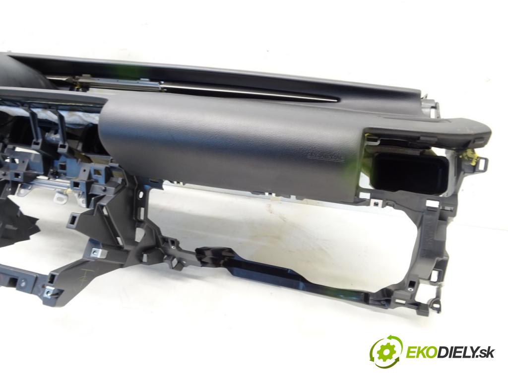 LEXUS RC (_C1_) 2014 - 2022    350 AWD (GSC15) 228 kW [310 KM] benzyna 2015 - 202  Palubná doska  (Palubné dosky)