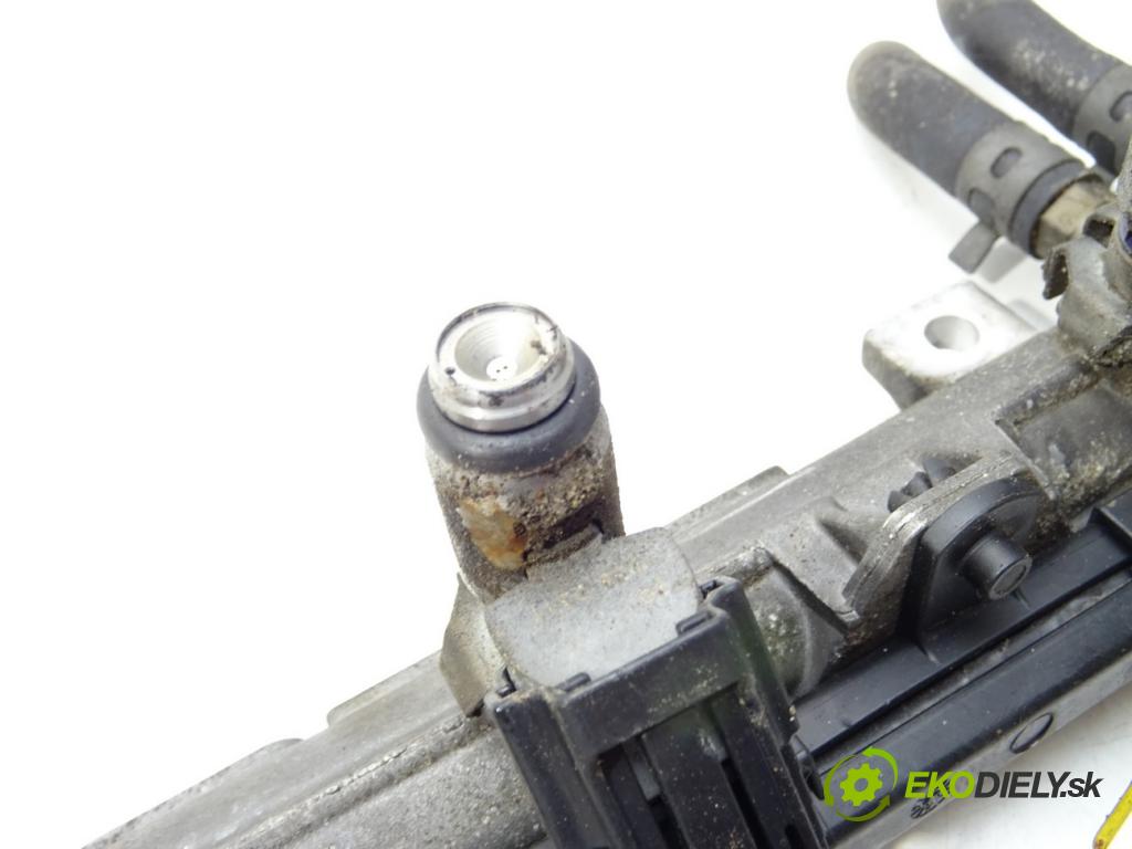 VW BORA I (1J2) 1998 - 2013    1.6 16V 77 kW [105 KM] benzyna 2000 - 2005  Lišta vstrekovacia Vstrekovacie ventily 036133319AL (Vstrekovacie lišty)