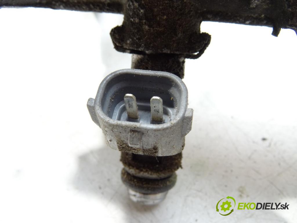 VW BORA I (1J2) 1998 - 2013    1.6 16V 77 kW [105 KM] benzyna 2000 - 2005  Lišta vstrekovacia Vstrekovacie ventily 036133319AL (Vstrekovacie lišty)