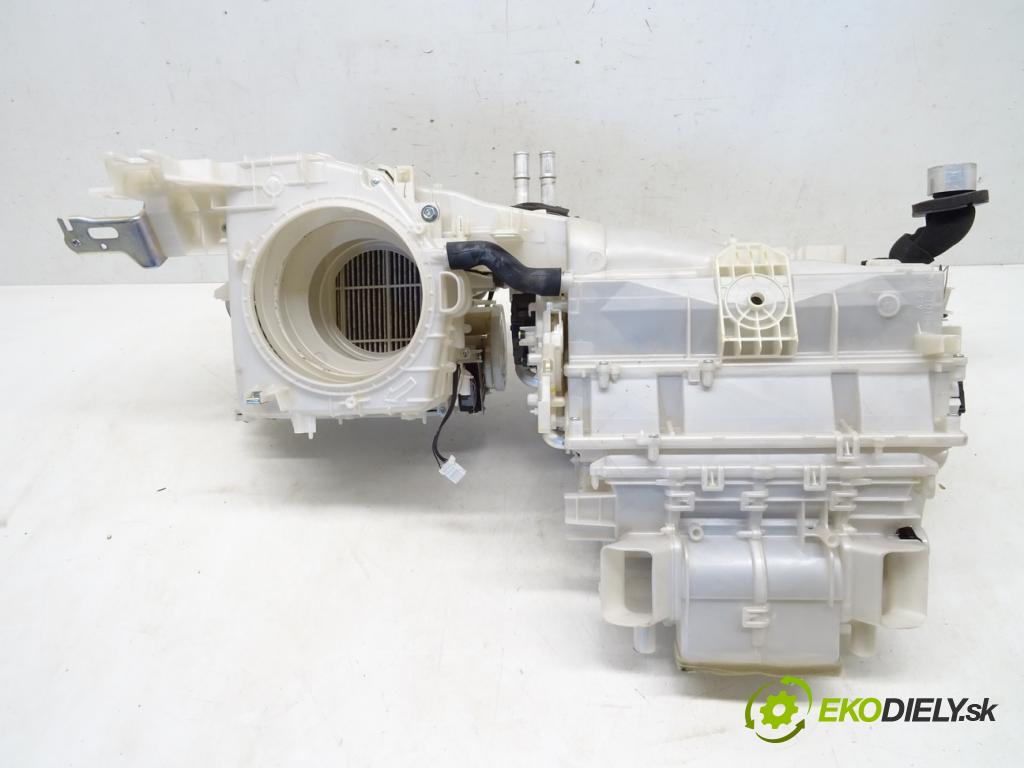 LEXUS RC (_C1_) 2014 - 2022    350 AWD (GSC15) 228 kW [310 KM] benzyna 2015 - 202  Výhrevné teleso, radiátor kúrenia komplet KOMBAJN 87010-53081 (Radiátory kúrenia)