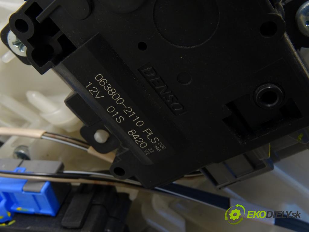 LEXUS RC (_C1_) 2014 - 2022    350 AWD (GSC15) 228 kW [310 KM] benzyna 2015 - 202  Výhrevné teleso, radiátor kúrenia komplet KOMBAJN 87010-53081 (Radiátory kúrenia)