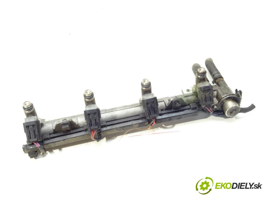 SEAT LEON (1M1) 1999 - 2006    1.4 16V 55 kW [75 KM] benzyna 1999 - 2006  Lišta vstrekovacia Vstrekovacie ventily 036133319AA (Vstrekovacie lišty)