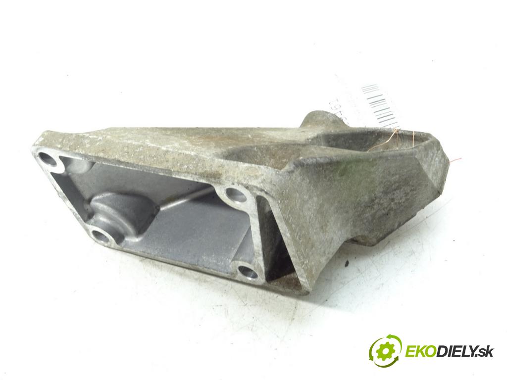 LEXUS RC (_C1_) 2014 - 2022    350 AWD (GSC15) 228 kW [310 KM] benzyna 2015 - 202  Držiak Motor pravá  (Držiaky motora)