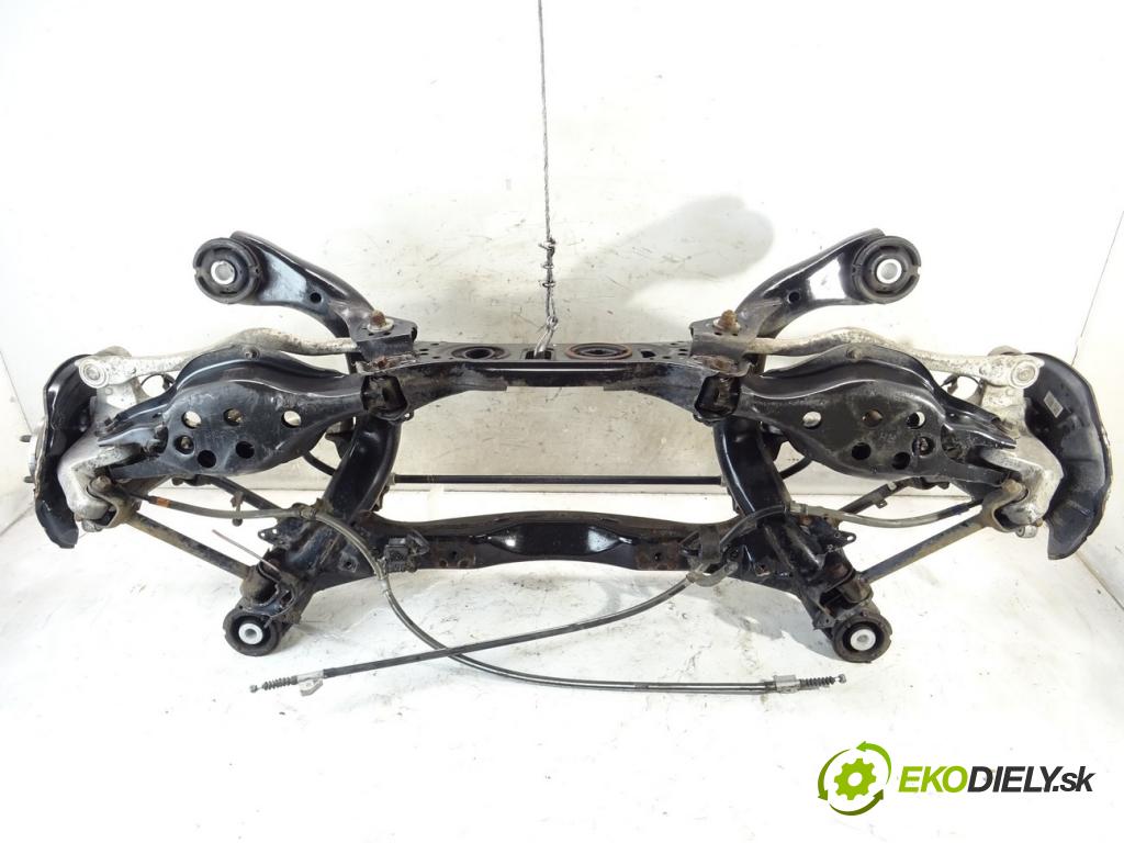 LEXUS RC (_C1_) 2014 - 2022    350 AWD (GSC15) 228 kW [310 KM] benzyna 2015 - 202  zadní část výztuha 