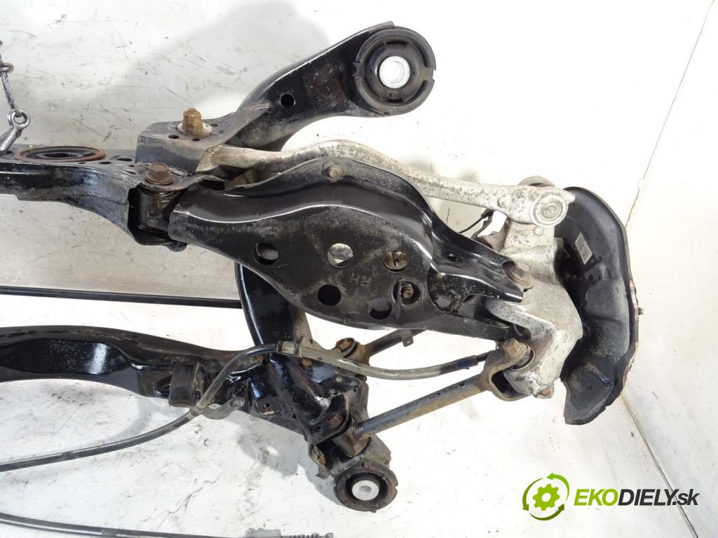 LEXUS RC (_C1_) 2014 - 2022    350 AWD (GSC15) 228 kW [310 KM] benzyna 2015 - 202  zadní část výztuha