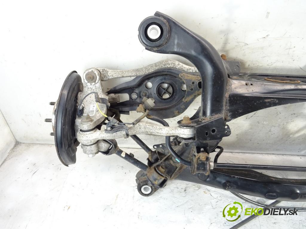 LEXUS RC (_C1_) 2014 - 2022    350 AWD (GSC15) 228 kW [310 KM] benzyna 2015 - 202  zadní část výztuha