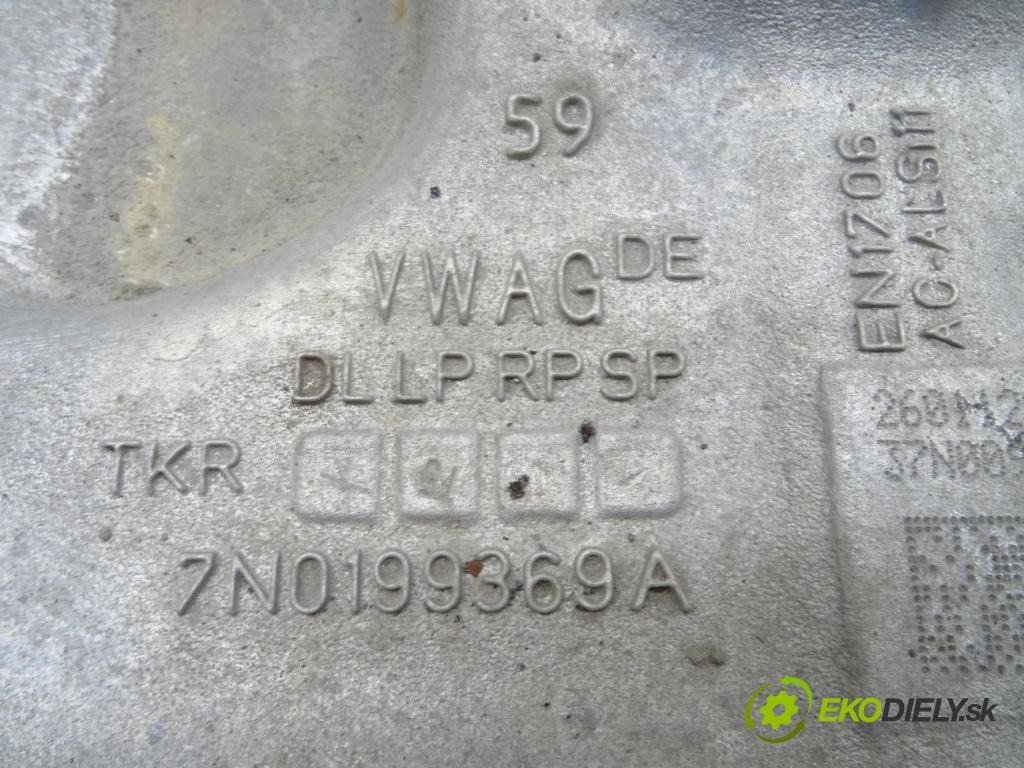 VW PASSAT B7 Variant (365) 2010 - 2015    1.6 TDI 77 kW [105 KM] olej napędowy 2010 - 2014  Výstuha pod Motor 7N0199369A (Výstuhy predné)