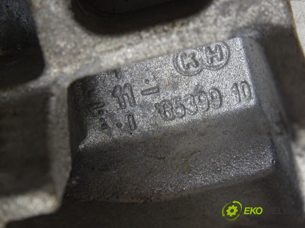 VW PASSAT B7 Variant (365) 2010 - 2015    1.6 TDI 77 kW [105 KM] olej napędowy 2010 - 2014  AirBag Motor  (Držiaky motora)