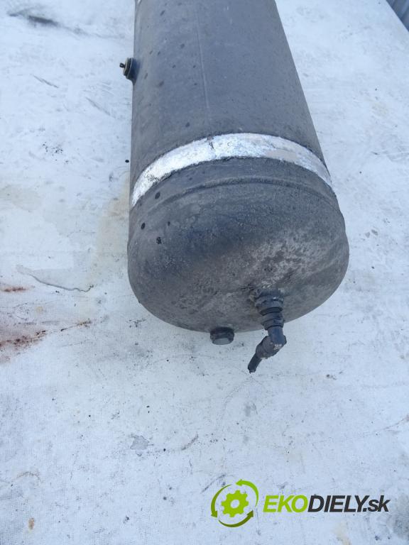 NACZEPA FELDBINDER    ---  nádrž Nádržka vzduchu