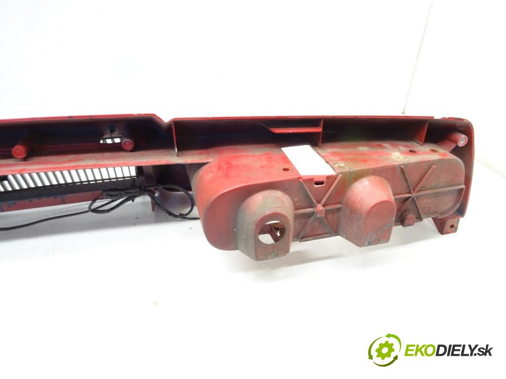 CHRYSLER LE BARON kabriolet 1986 - 1997    3.0 i V6 105 kW [143 KM] benzyna 1990 - 1996  mřížka maska  (Mřížky (masky) chladičů)