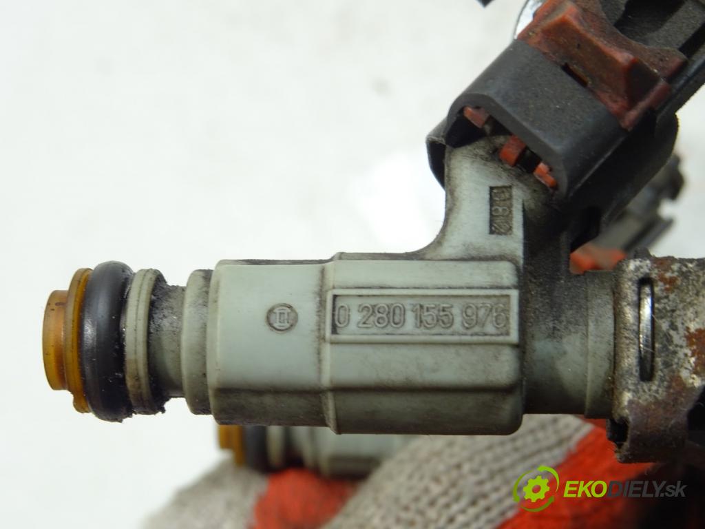 CHRYSLER PT CRUISER (PT_) 2000 - 2010    2.0 104 kW [141 KM] benzyna 2000 - 2004  Lišta vstrekovacia Vstrekovacie ventily 0280155976 (Vstrekovacie lišty)