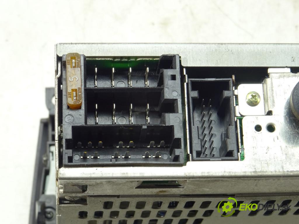 PEUGEOT 607 (9D, 9U) 2000 - 2022    3.0 V6 24V 152 kW [207 KM] benzyna 2000 - 2004  RADIO 96426673GV (Audio zariadenia)