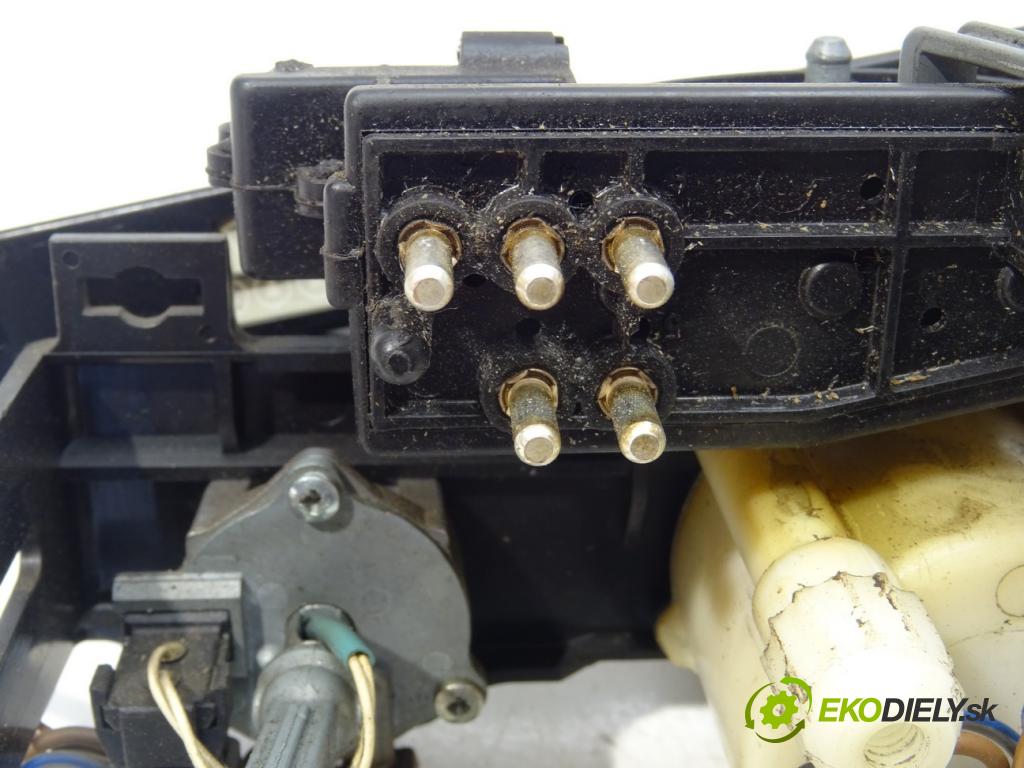 MERCEDES-BENZ 190 (W201) 1982 - 1993    ---  Panel ovládania kúrenia 2016830136 (Prepínače, spínače, tlačidlá a ovládače kúrenia)