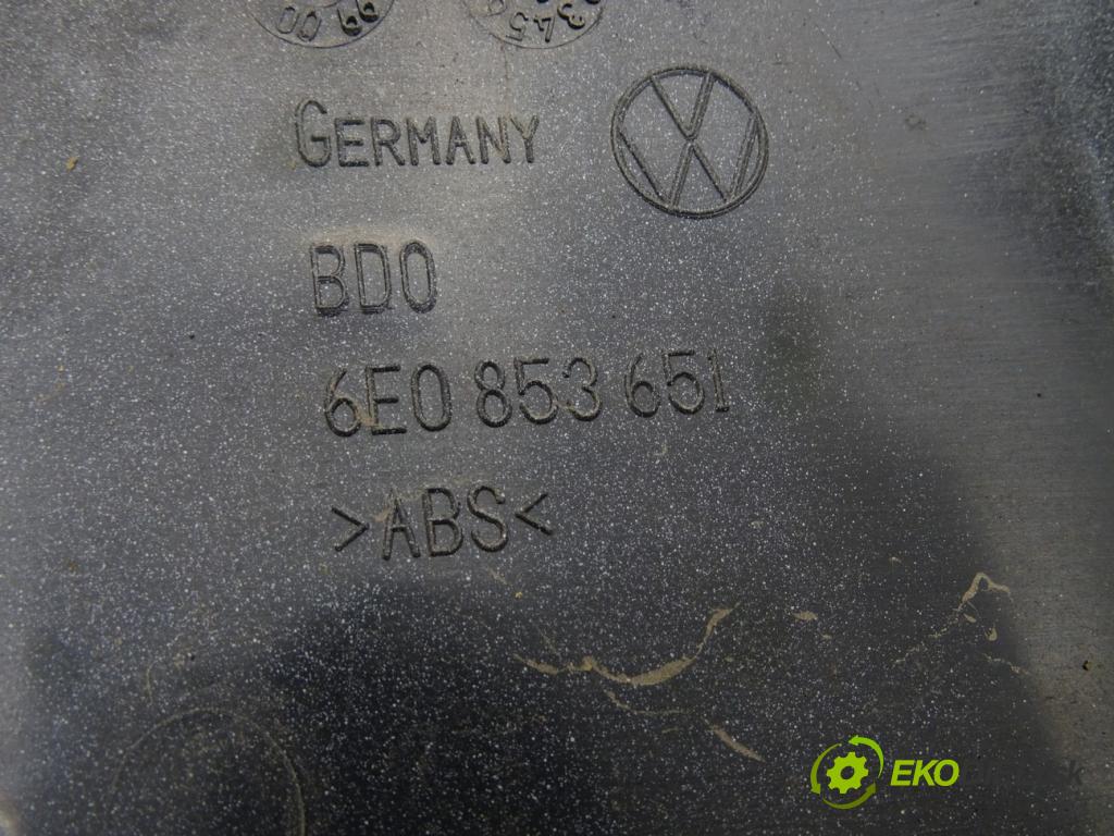VW LUPO I (6X1, 6E1) 1998 - 2005    1.2 TDI 3L 45 kW [61 KM] olej napędowy 1999 - 2005  Mriežka maska 6E0853651 (Mriežky, masky)