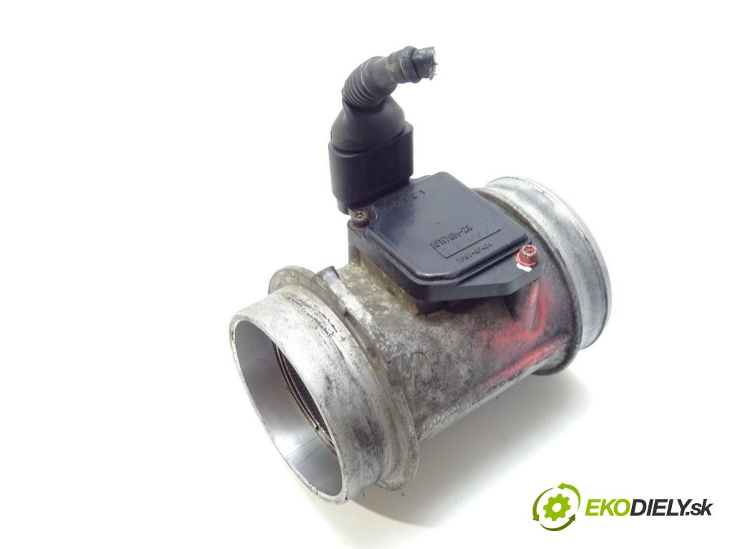 VW PASSAT B5.5 (3B3) 2000 - 2005    2.5 TDI 110 kW [150 KM] olej napędowy 2000 - 2005  Váha vzduchu 059906461D (Váhy vzduchu)